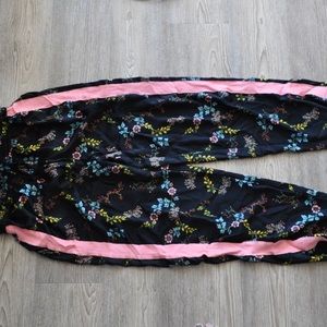 2fer - Floral Pants & Top
